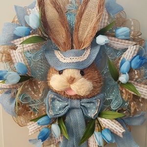 Meet your Posher, Gloria